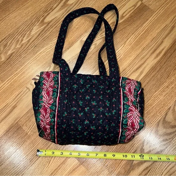Vintage Vera Bradley Indiana Holly and Ribbons Shoulder Bag - Picture 8 of 9